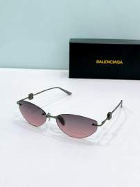 Picture of Balenciaga Sunglasses _SKUfw79568472fw